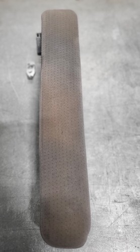 Original VW T4 Multivan Caravelle Armlehne Stoff links 701881081