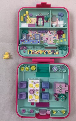 Polly Pocket Bluebird Vintage Partytime Surprise Birthday Party Compact 1989