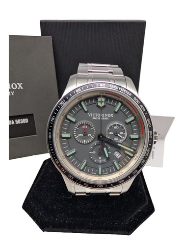Victorinox Alliance 249148 Men's Sport Chronograph Gray Dial 44 mm Watch $850