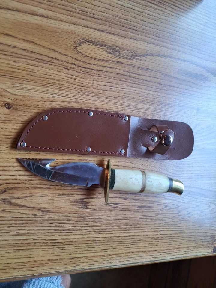 Vintage Beautiful Bone Handle Hunting Knife W/Leather Sheath Pakistan  - Image 2 of 4