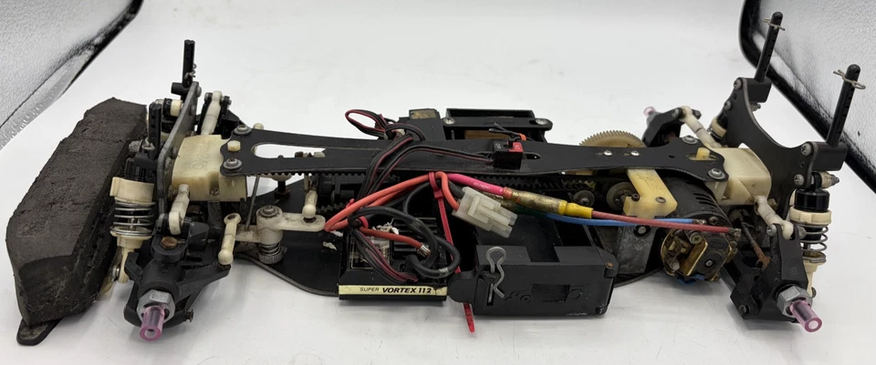 For Parts YOKOMO YR-4 FRP chassis with ESC and motor - Image 3 of 4