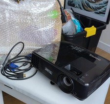 BENQ MX507 Digital Projector with Remote ONLY 17 LAMP HOURS