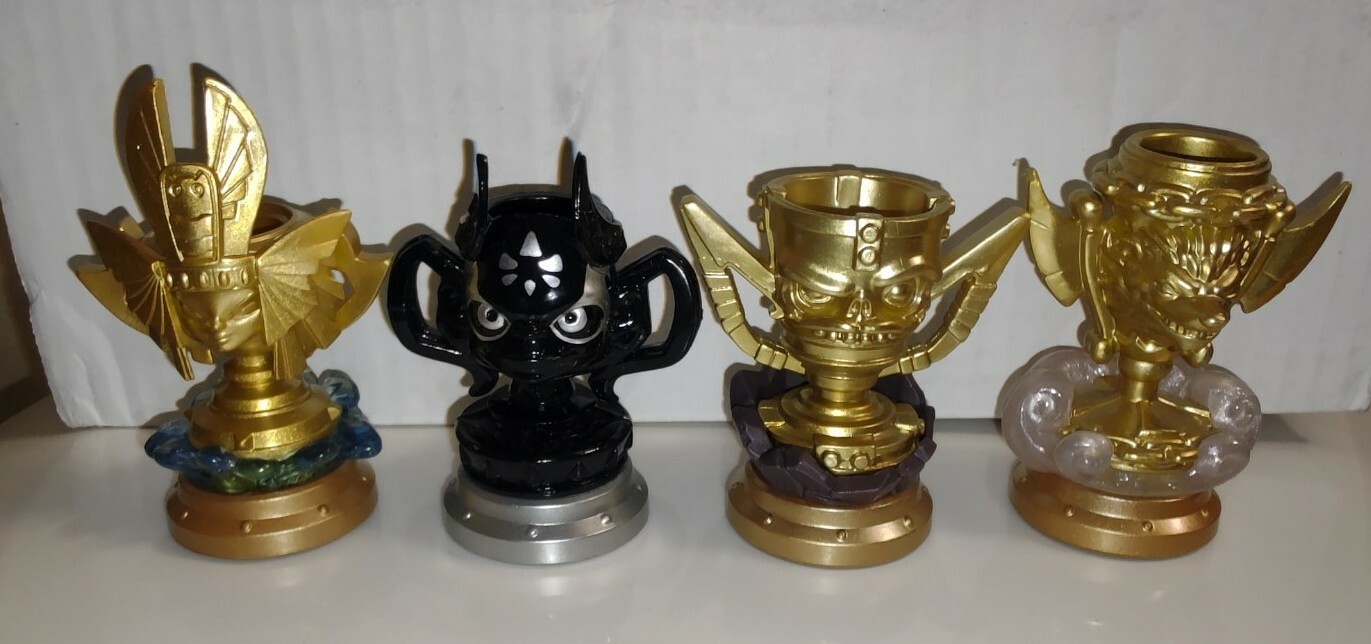 Skylanders Superchargers Count Moneybone Land Trophy Racing Kaos Sky