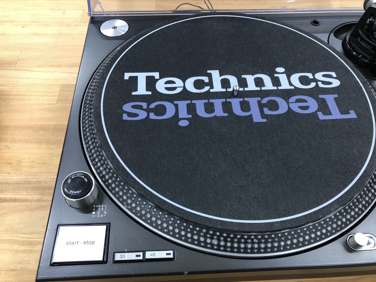 Technics SL-1200MK5 BLACK Direct Drive DJ Turntable SL-1200 Technics SL-1200MK5 BLACK Direct Drive DJ Turntable SL-1200