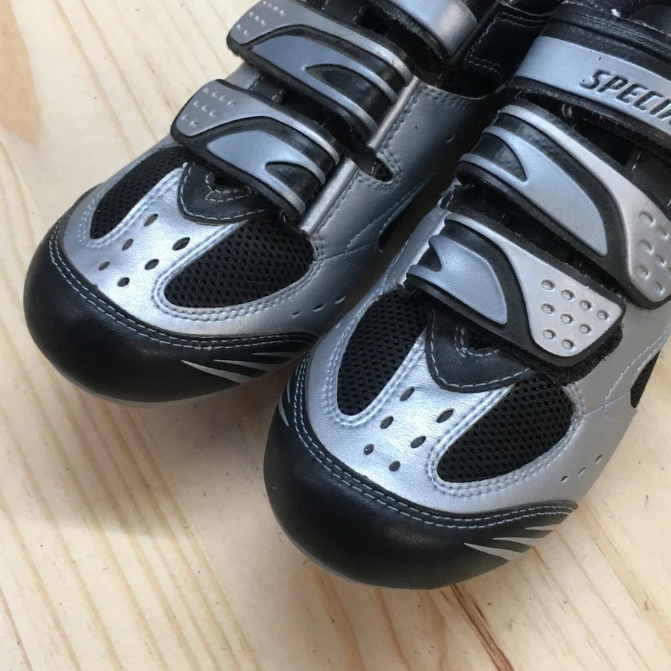 Zapatos Especializados Para Hombre 7.5 BG Cuerpo Geometría Ciclismo Botines Gris 6103-3043 Foto 4 de 4