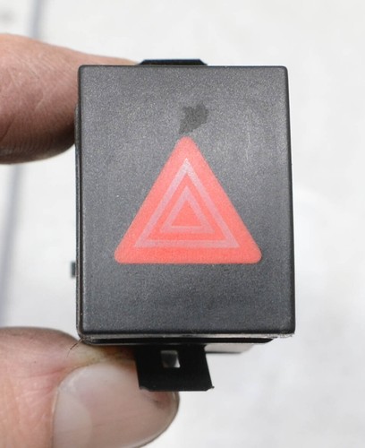 VW Polo 9N (01-05) Schalter Warnblinker 6Q0953235 #57551-B393