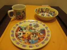Wedgwood Made In England Looney Tunes Kid's Breakfast, Lunch Dinner Plate Set 3p