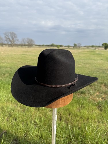 Bee Hats 2x 6 3/4 Black Cowboy hat 4” Brim