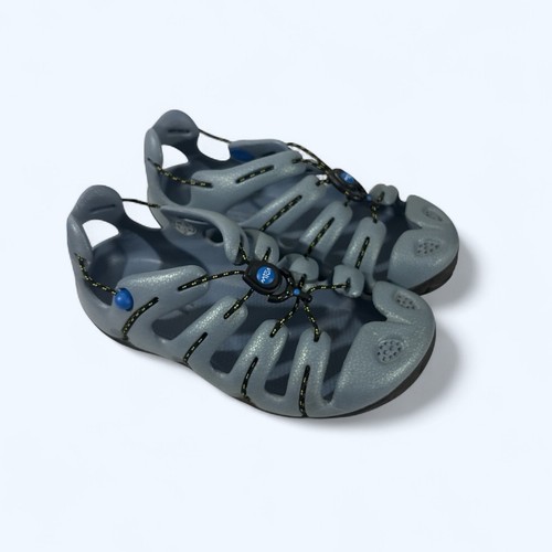 MION Slip On Gray Sandals Water Shoes Sz 8 Men's 99123