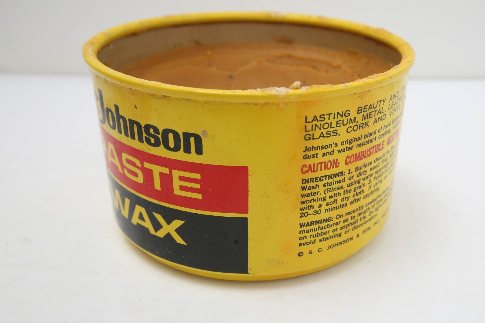SC Johnson Paste Wax 16 oz Partial Can Discontinued USA Dented Dirty Can