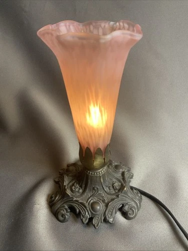 Meyda Lighting 7” Pink Tiffany-Style Pond Lily Accent Lamp