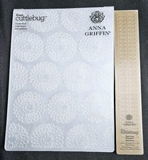 Anna Griffin/Cuttlebug Embossing Folder 5"x7"