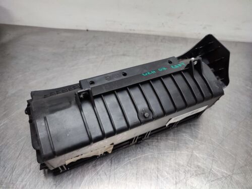 2006-09 MERCEDES E CLASS W211 FRONT LEFT SEAT STORAGE COVER GLOVE A 2118602705 - Picture 3 of 6