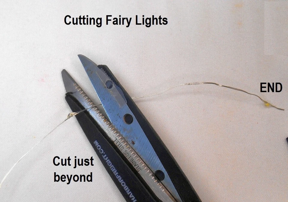 Complete HO Passenger car lighting system kit with Electric Pickup wheels set - Image 4 of 4