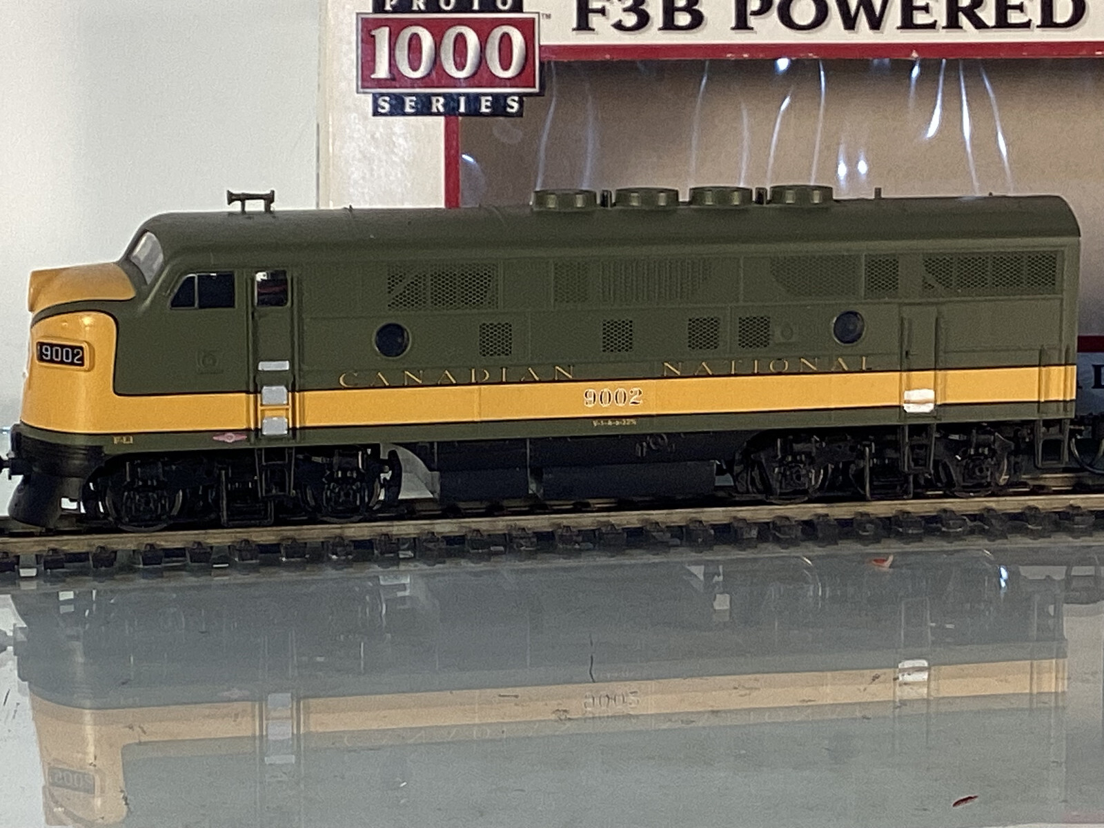 Picture 2 of 5