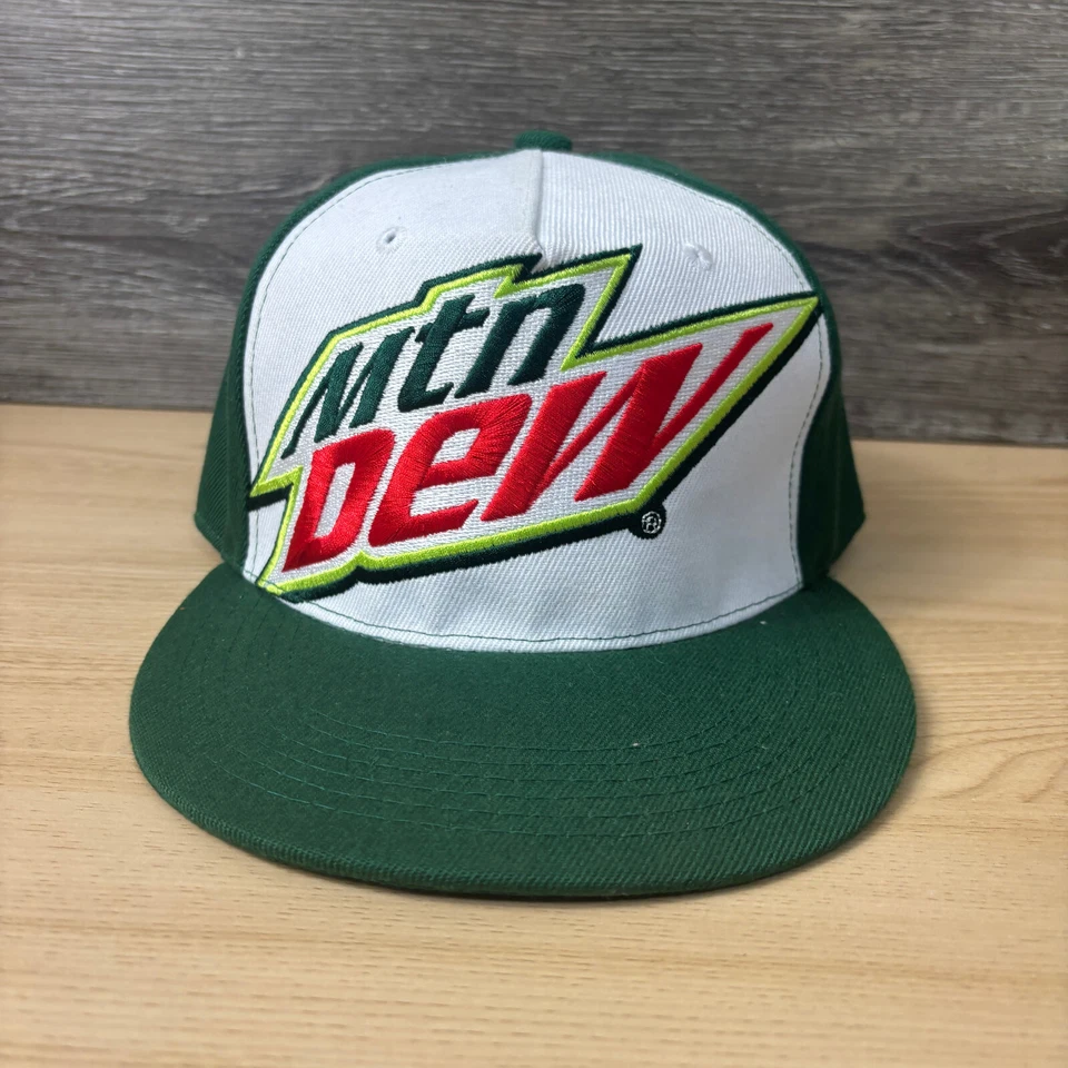 Gorra Mountain Dew Snap Back verde blanca talla única ajustable Foto 2 de 4