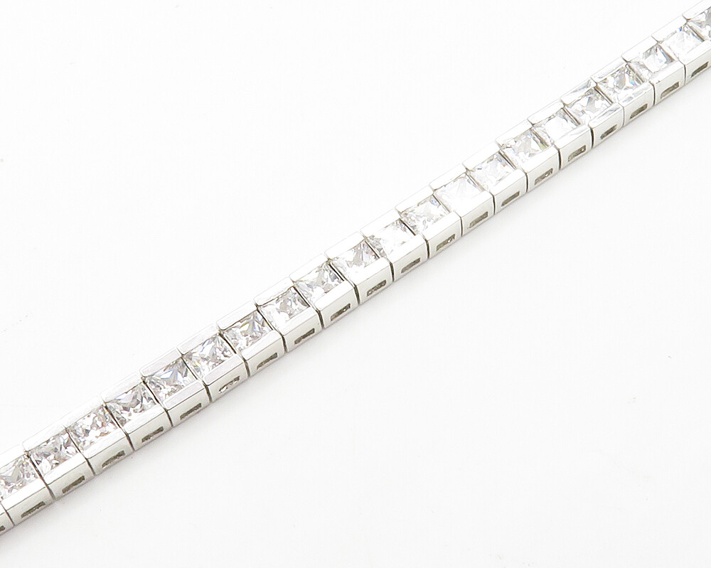 ROSS SIMON 925 Silver Sparkling Cubic Zirconia Box Chain Necklace