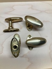 4 Stück Messing-Fenstergriffe (Oliven) in Antik-Optik