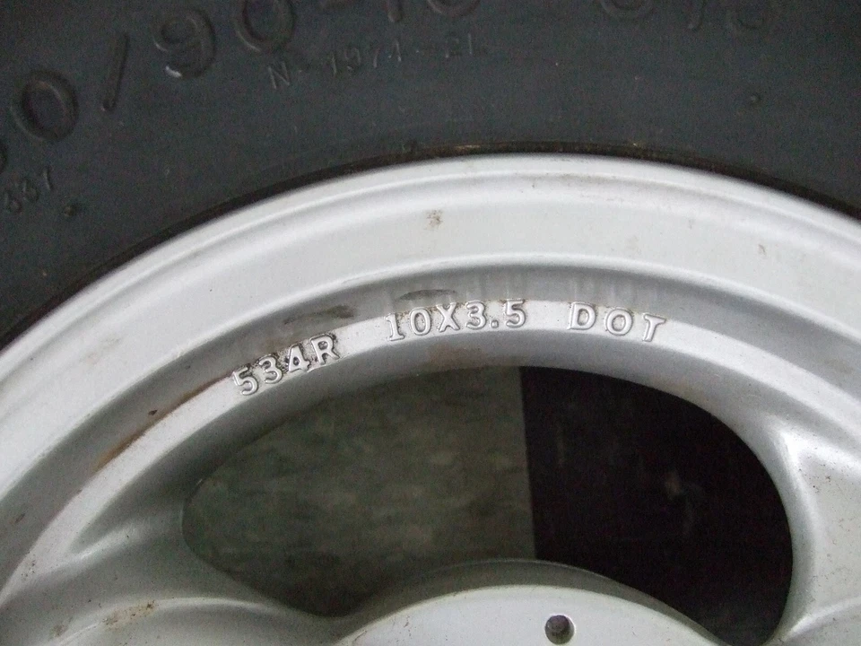 Kymco Cobra Rr Whl & Tire 130/90-10, 42601-KEB7-C00-NJA y otros Kymcos ver fotos Foto 3 de 4