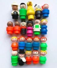 21 Mixed Vintage FISHER PRICE Wood & Plastic Little People Figures