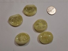 unique vintage buttons