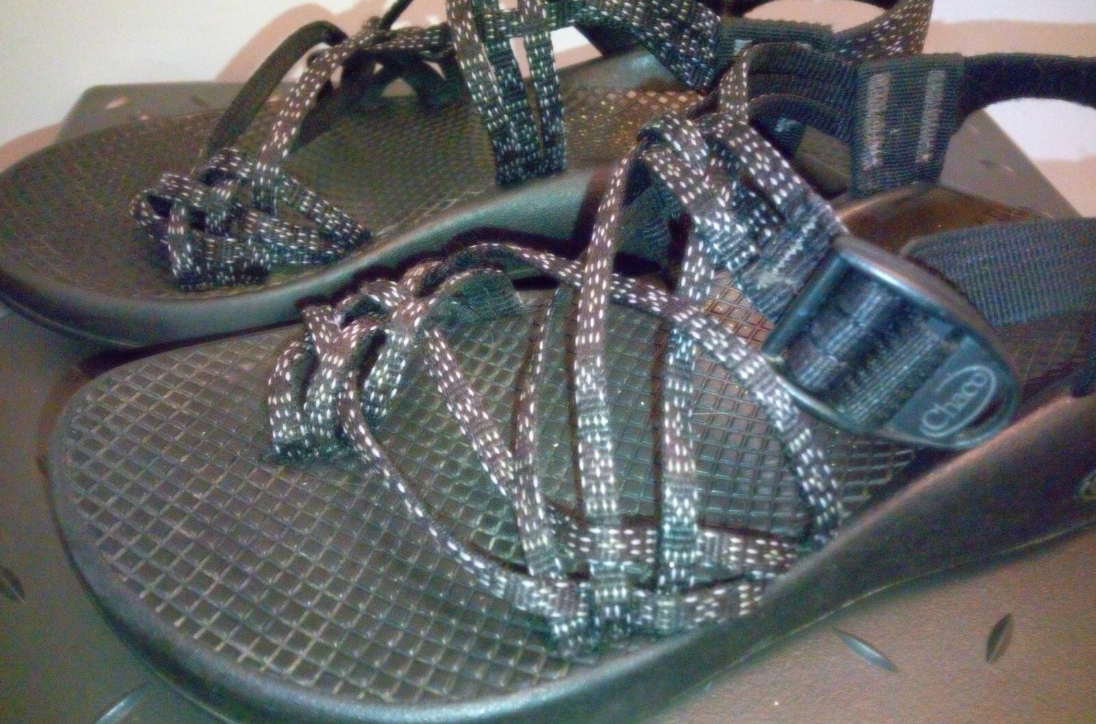 Chaco Cloud ZX2 Gray & Multi Toe Loop Sport Hikin… - image 3