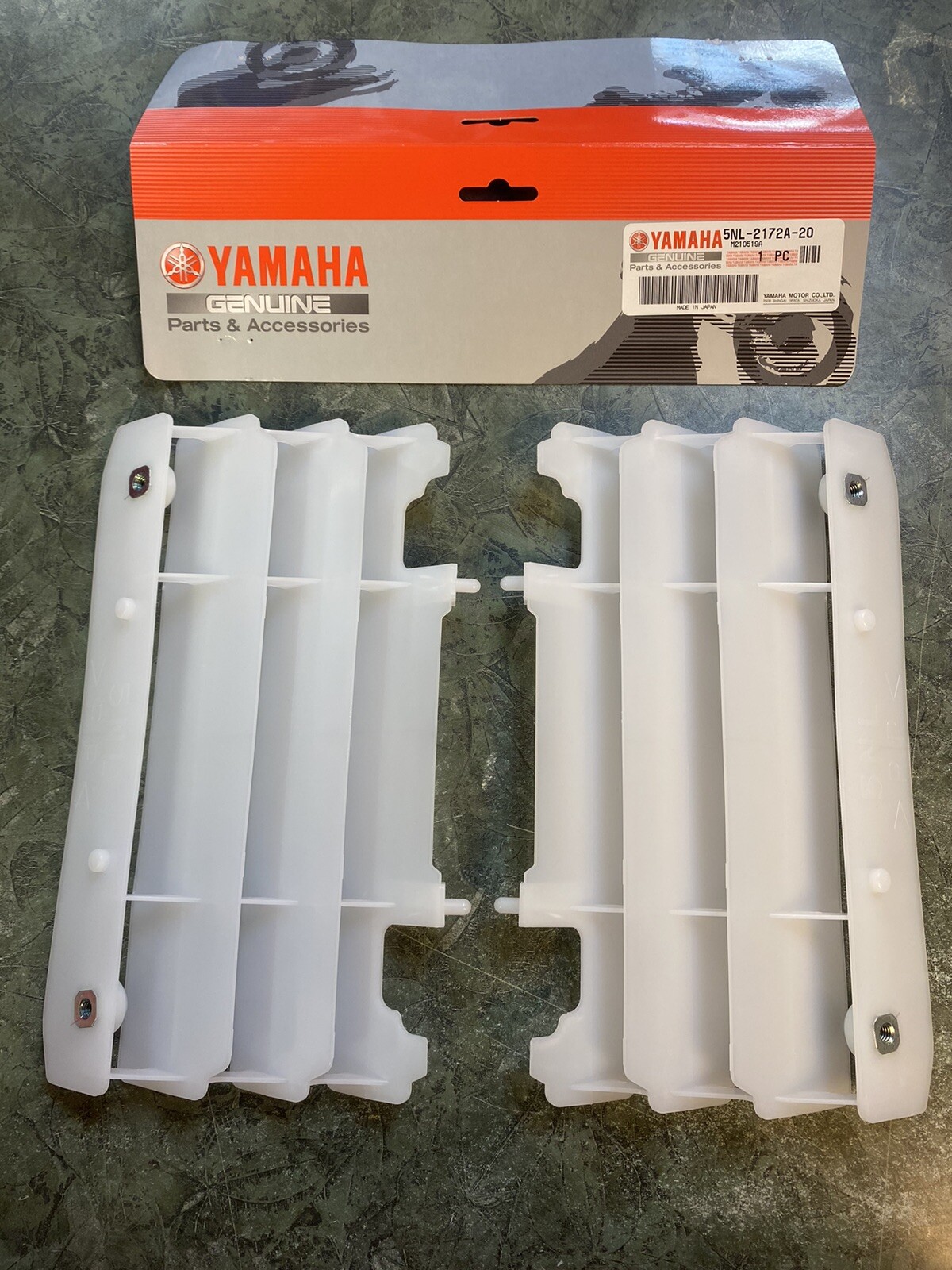 OEM Yamaha Radiator Shrouds Guard Set YZ125 YZ125X YZ250 YZ250X 5NL