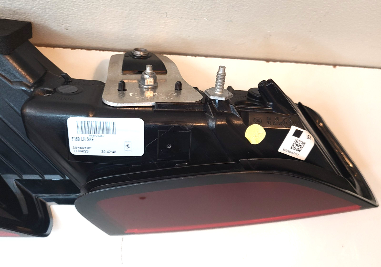 2021-2023 Ferrari Roma F169 Rear Driver Side Taillight Lamp Assembly 919257 OEM