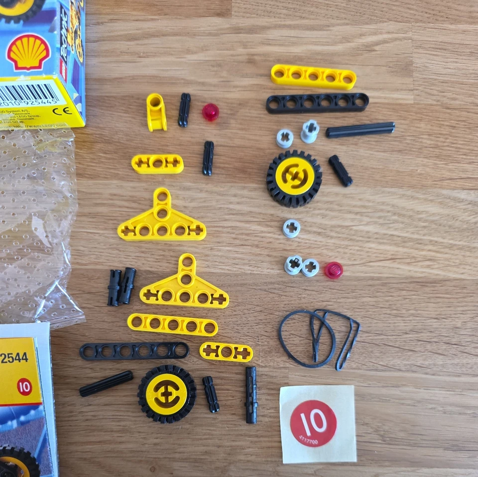 LEGO Technic 2544 Motorcycle, photo 2 of 3