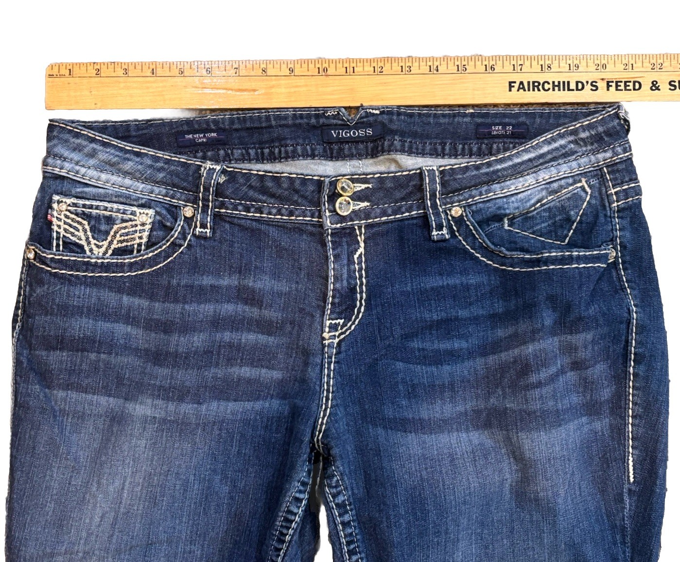 Vigoss The New York Capri Jeans Plus SZ 22 Inseam 21 Mid Rise Flap Pockets Bling