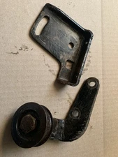 MOPAR Small Block 318 Fan Belt Small Idler Pulley & Bracket 1969-72 Coronet Dart