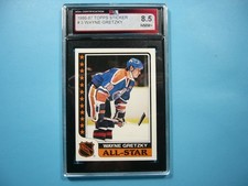 1986/87 TOPPS NHL HOCKEY CARD INSERT STICKER #3 WAYNE GRETZKY KSA 8.5 NM/MINT+