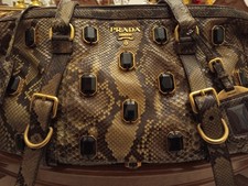 Borsa Bauletto Pitone Prada