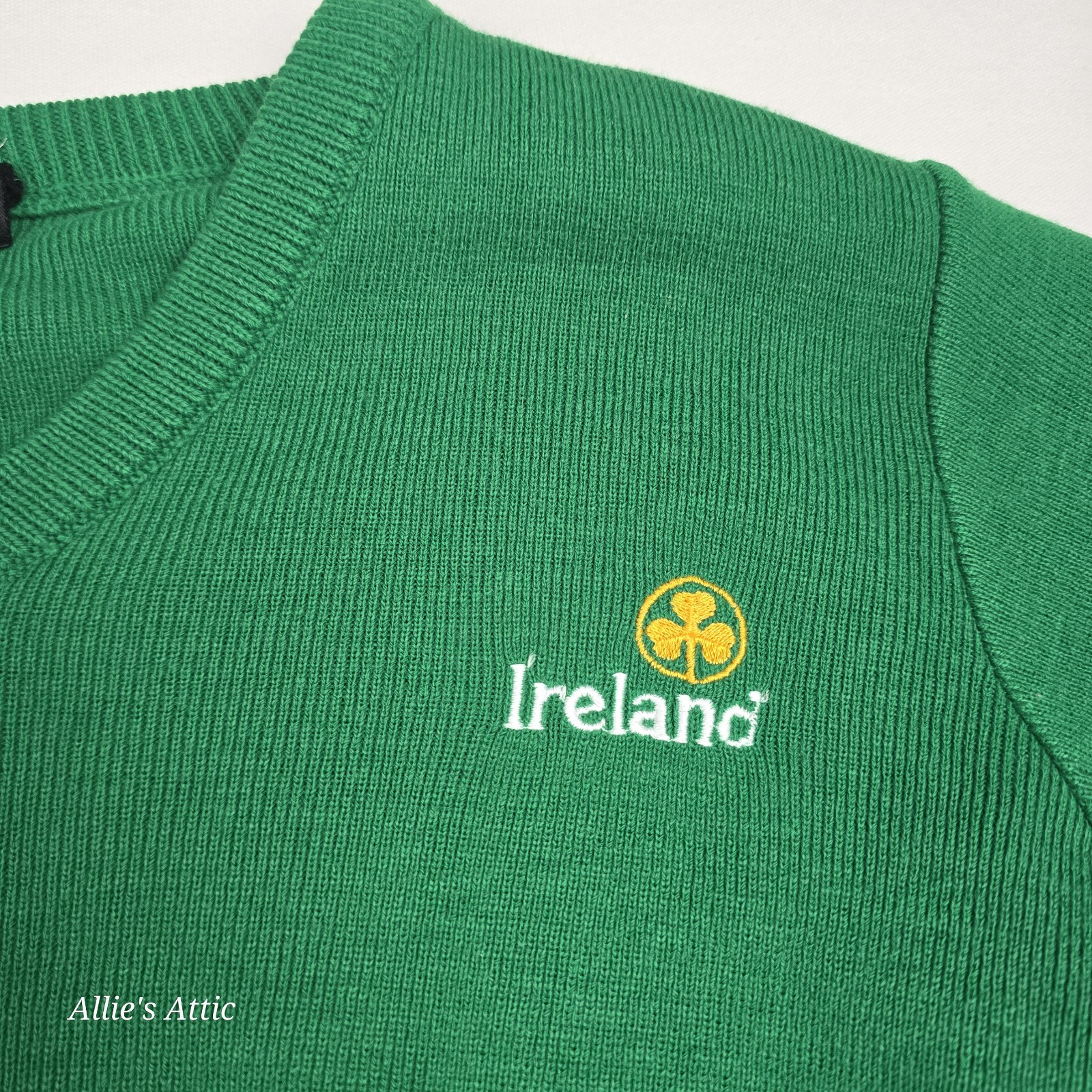 Vintage Ireland Blarney Castle Women XS Green V Neck Sweater St Patricks Day 80s image 2