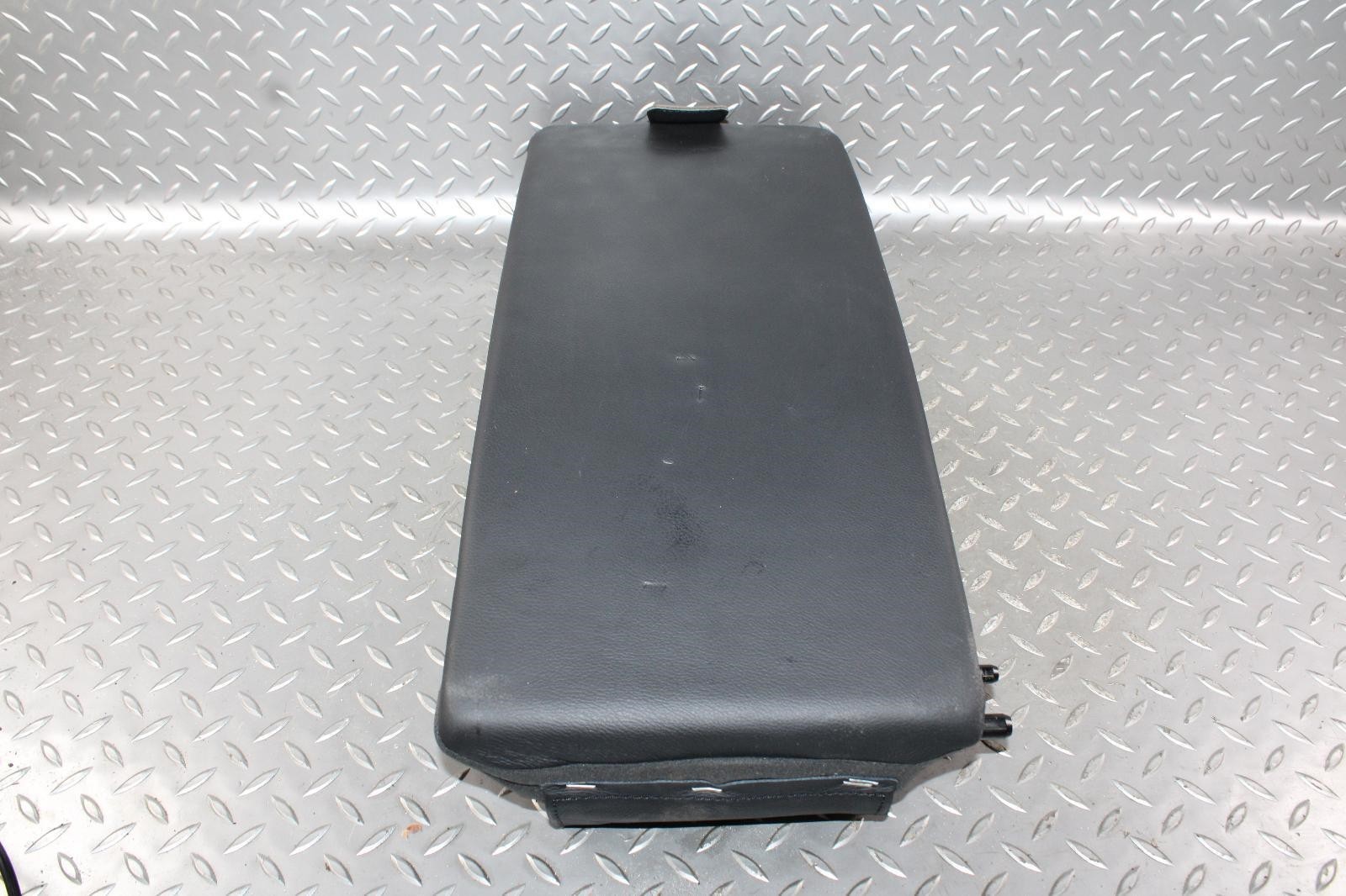 14-17 Ghibli Black Nero Leather Rear Second 2nd Row Armrest OEM Factory Cover OE