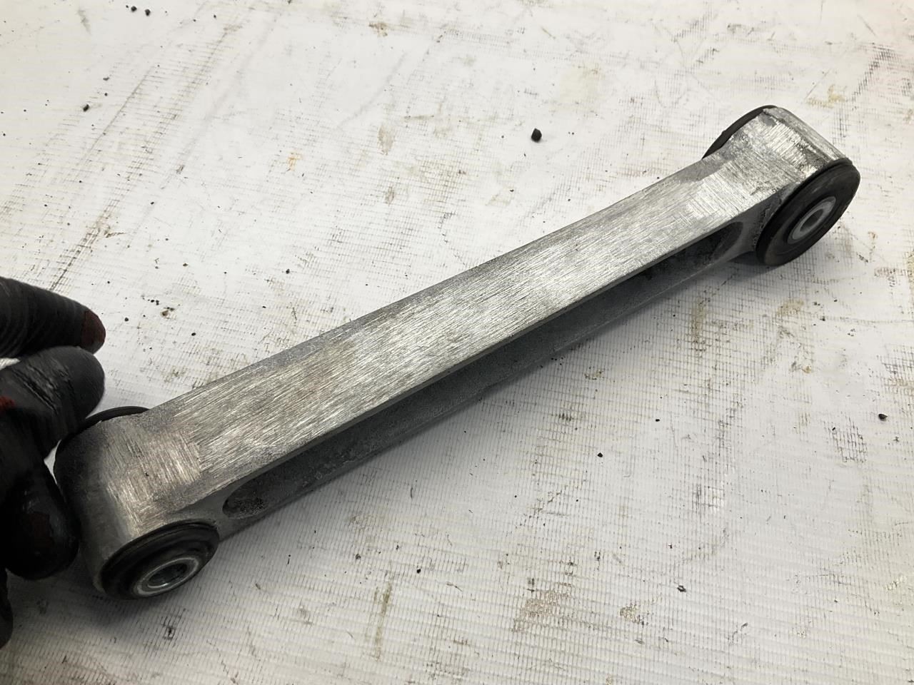 14-17 McLaren 650S Left Right Engine Mount Arm T