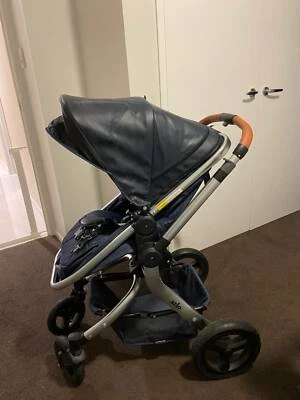 arlo vogue pram