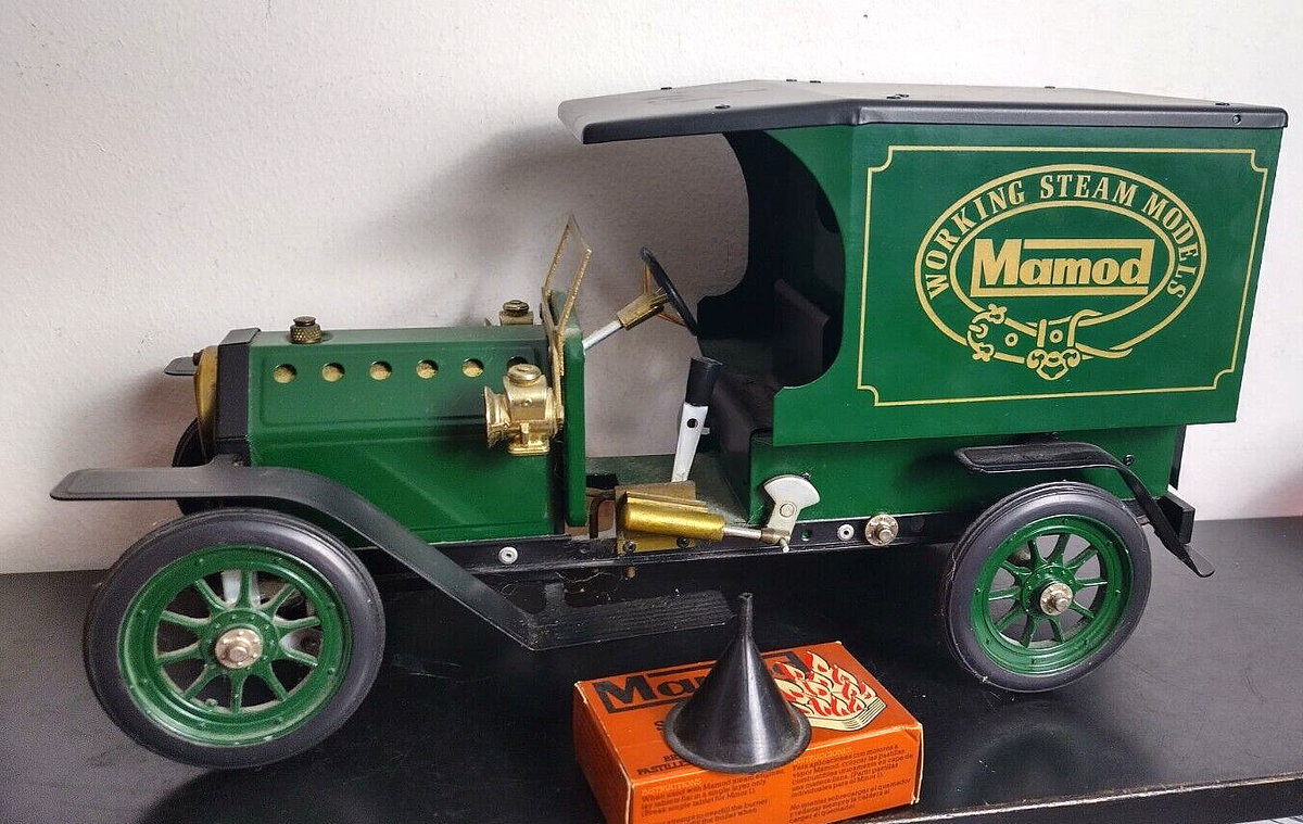 Mamod 1408 DV1 Green Delivery Van Live Steam Engine Pressed Steel Truck, Germany Mamod 1408 DV1 Green Delivery Van Live Steam Engine Pressed Steel Truck, Germany