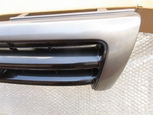 98 - 00 TOYOTA TACOMA PRERUNNER LIMITED FRONT RADIATOR GRILLE GRAY OEM NEW - Picture 6 of 9