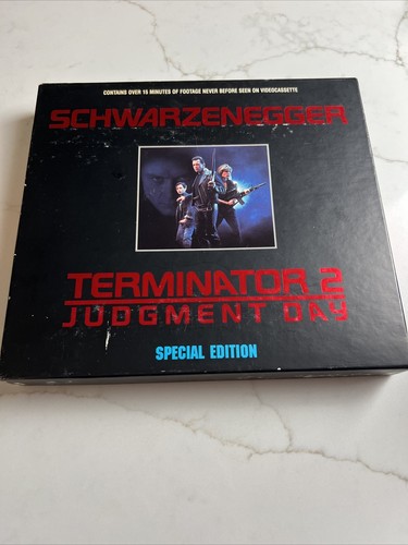 Terminator 2 Judgement Day, VHS, Special Edition Box Set, Used. - Picture 1 of 6