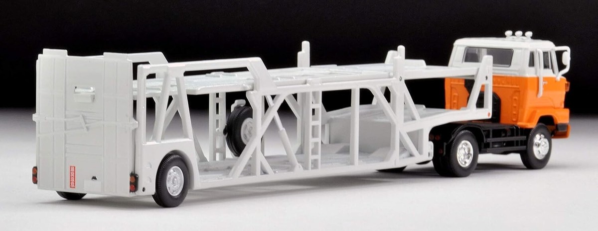 Tomica Limited Vintage Neo 1/64 LV-N89d Hino HE 366 Type Car