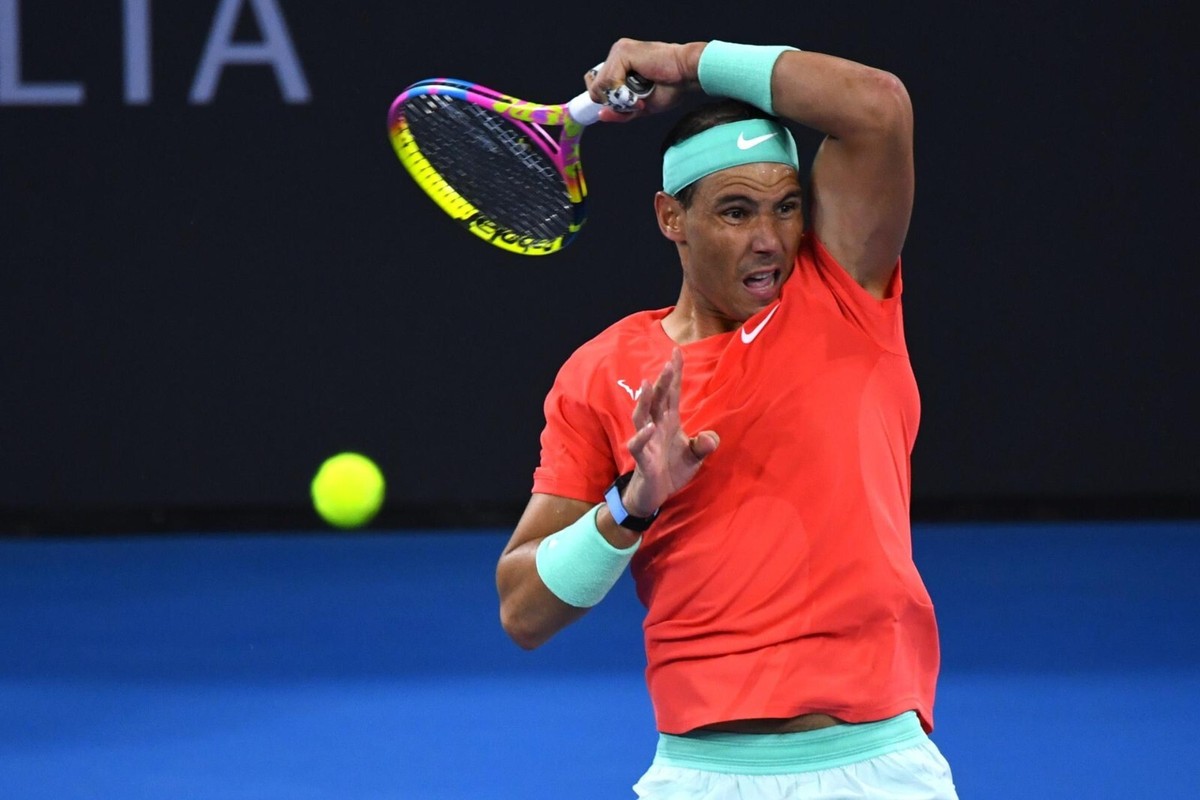 日本未展開、激レア】 ナイキ リストバンド Nike Tennis Pro Wristband