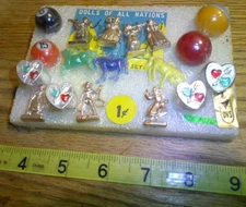 original Vintage display 1c card dolls of all nations rings charms #jd425