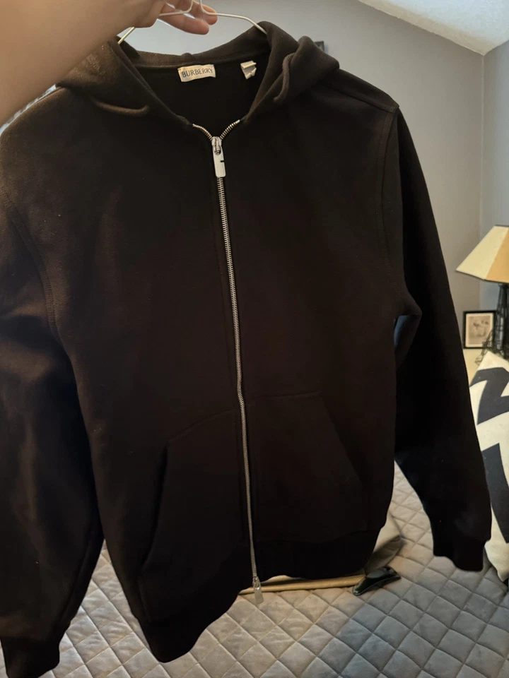 Burberry zip hoodie black oversized - Image 3 of 4