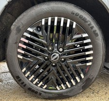 NISSAN LEAF ZE1 ALLOY WHEEL & TYRE 17" BLACK DIAMOND CUT 215/50/17 D03006WK6B