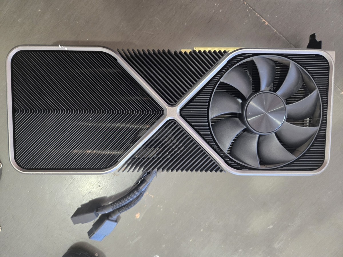 NVIDIA GeForce RTX 3090 Founders Edition - NOT WORKING FOR