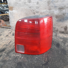 3B9945096G Rücklicht. Rechts VOLKSWAGEN PASSAT (3B) 1.8 20V Turbo SW 5p/b/1781cc