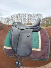 Sella da dressage monofoglio 17/32