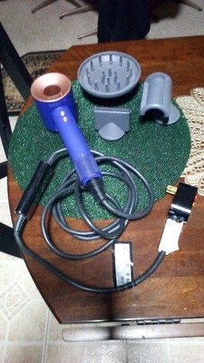 Genuine Dyson Supersonic Hair Dryer HD07  Vinca Blue Rose Gold w/ 3 attachments!
