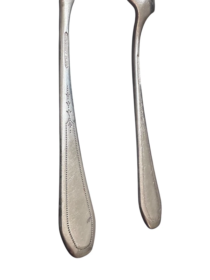 Juego de 7 cucharas tenedores cubiertos plateados Paul Revere Oneida Community de colección Foto 2 de 4